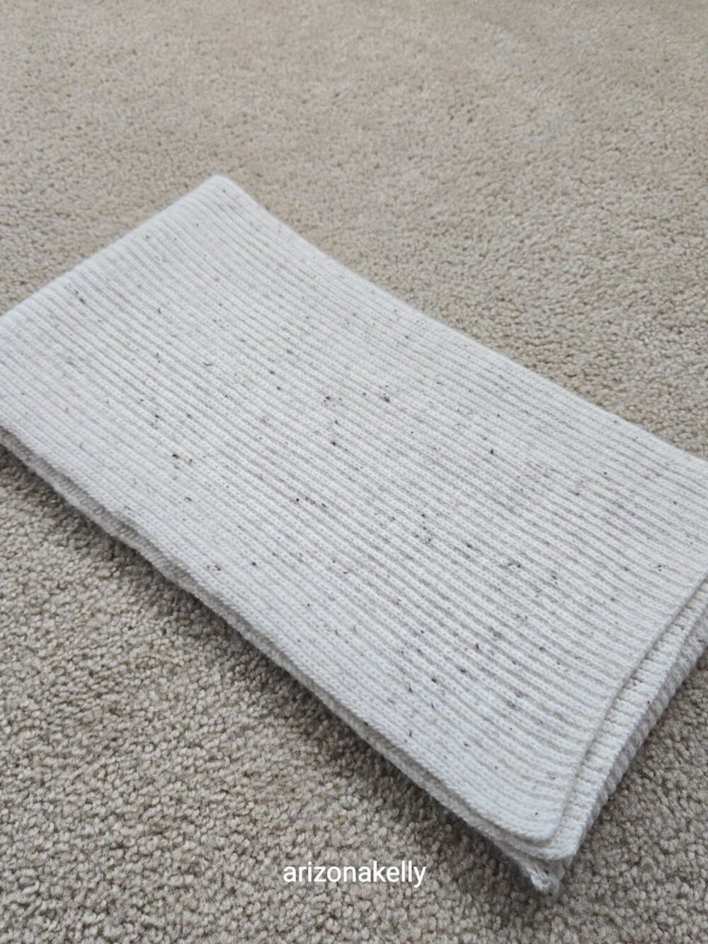 Garnet Hill Cashmere Ribbed Scarf Speckled Oatmeal *FLAW* - Picture 11 of 12